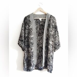 H&M Conscious Collection Black & White Animal Print Open Kimono Size S